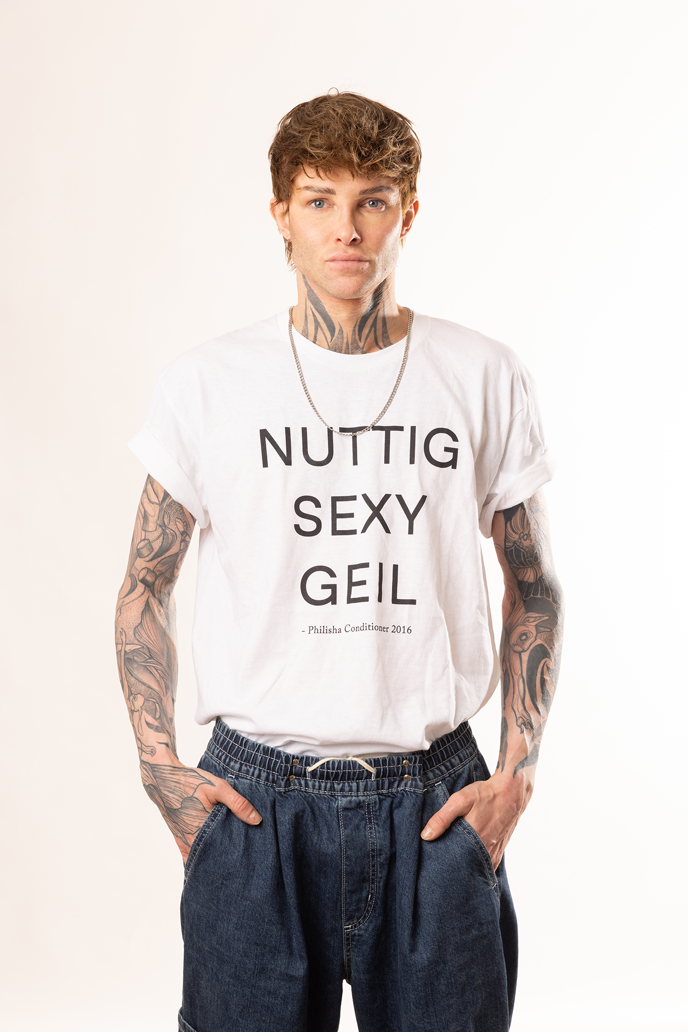 Nuttig Sexy Geil Shirt Philisha Conditioner